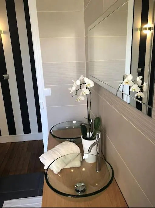 Maison A Appartement Paris